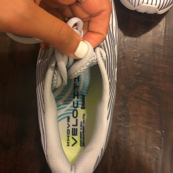 Under Armour sneakers - Picture 3 of 4